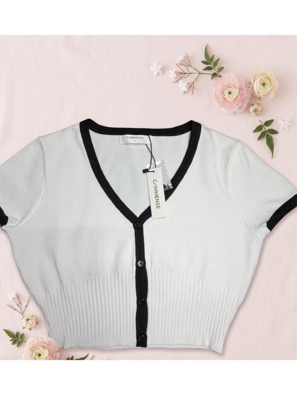 Commense White and Black top size Large
